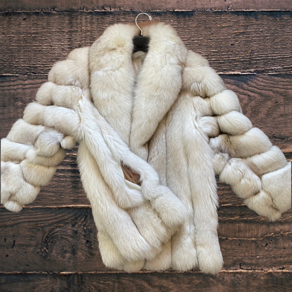 Custom Fur Coat with Pockets🌬✨